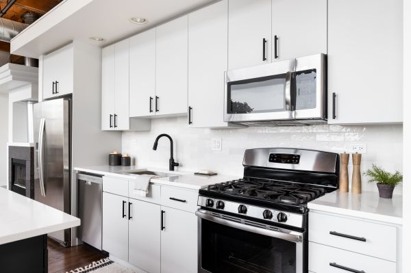 Cabinet Restyling in Rowlett