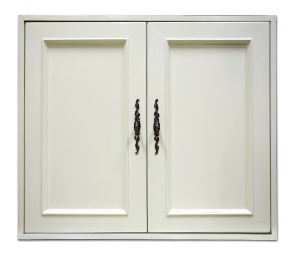 Cupboard Hardware Replacement in Rowlett